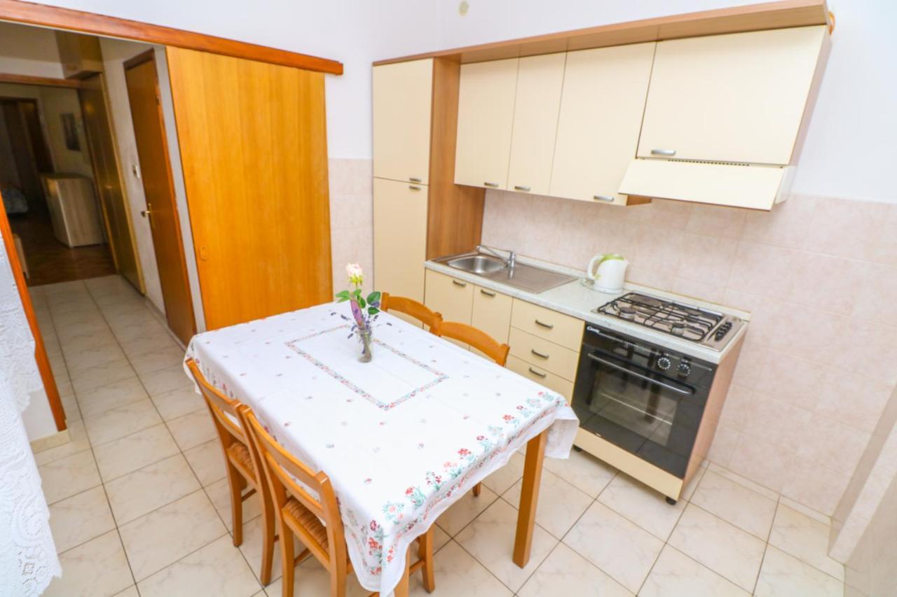Apartment Marulic In Old Town Baška Екстериор снимка